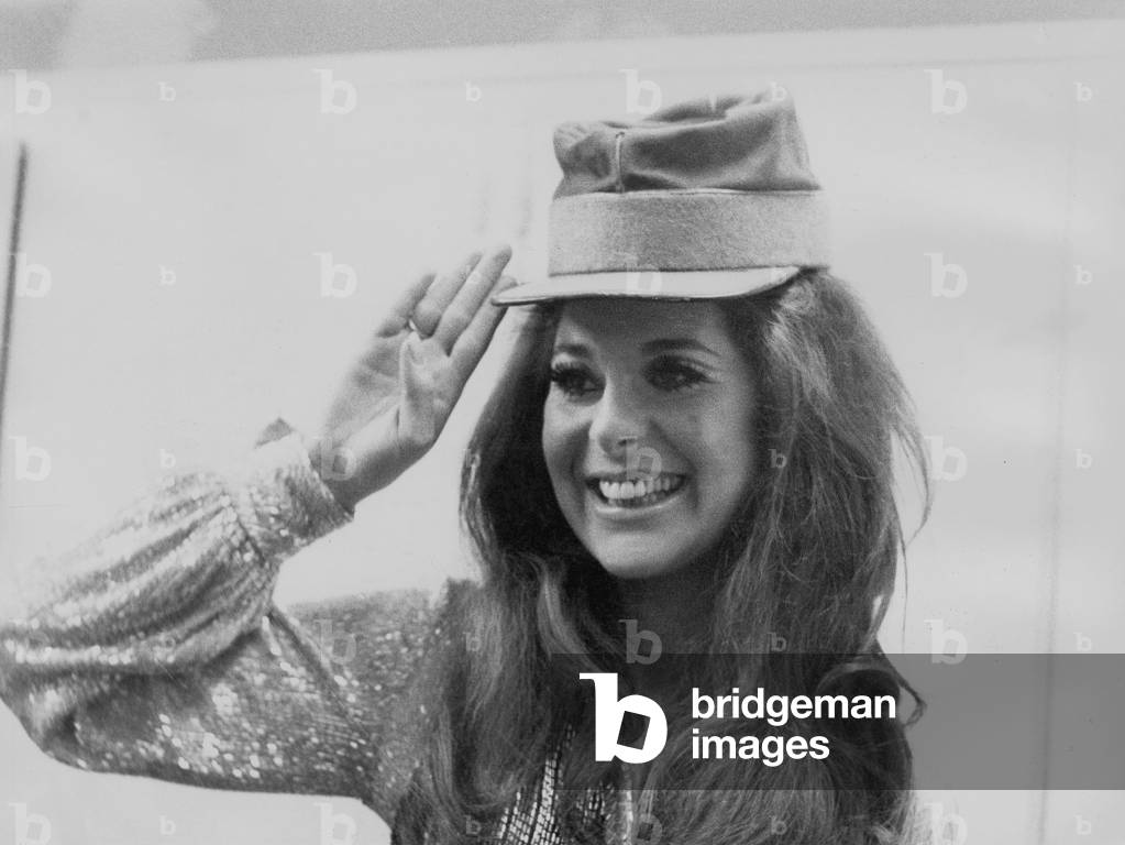 American Singer Bobbie Gentry in Paris For Medicine Charity Gala Fabruary 17, 1970 (b/w photo)
