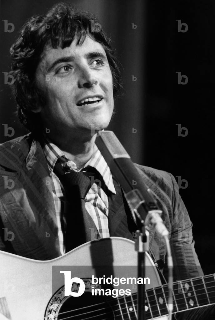 Sacha Distel En 1973 (b/w photo)