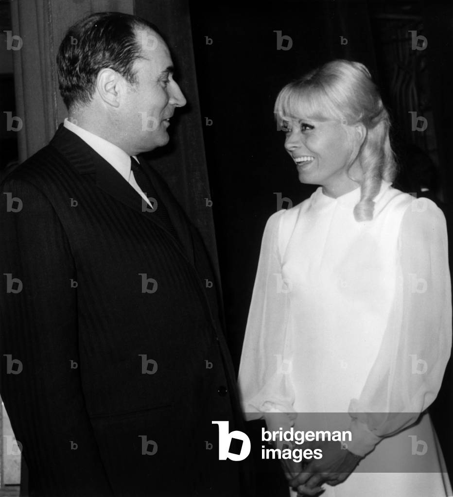 Isabelle Aubret After her Turn during A Show at Bobino, here With Francois Mitterrand in her Dressing Room, May 3, 1968 (b/w photo)