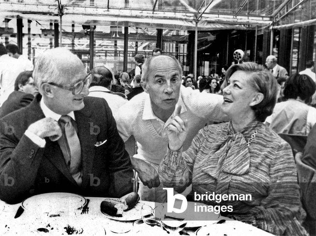 Andre Courreges With 13Th Duke of Bedford (Ian Robert Russell) and Duchess of Bedford (His 3Rd Wife Nicole Schneider) October 16, 1979 (b/w photo)