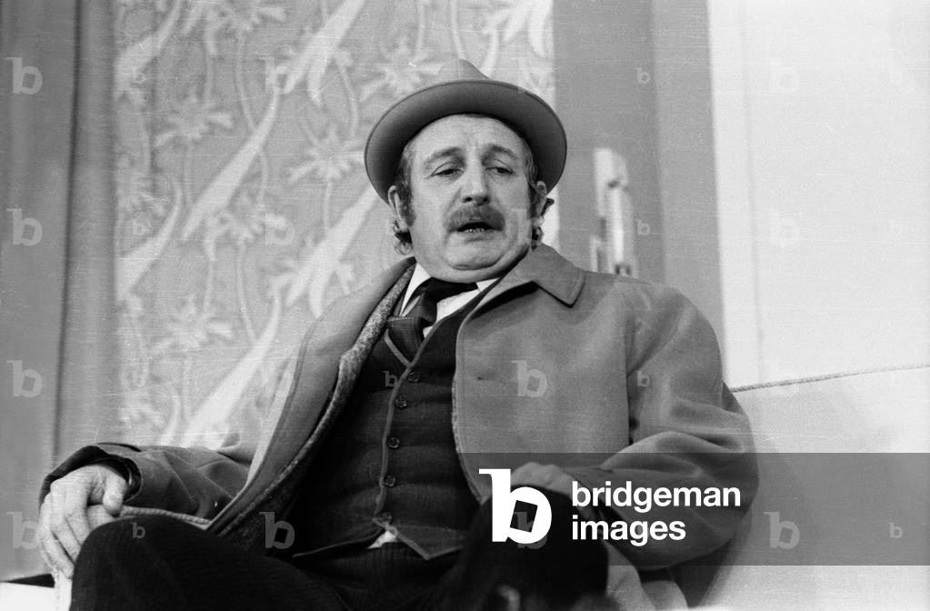 Jacques Fabbri In Repetitions Of The Piece De Theatre “Poor France” At Theatre Fontaine February 4, 1971 Neg: Cx3954 (b/w photo)