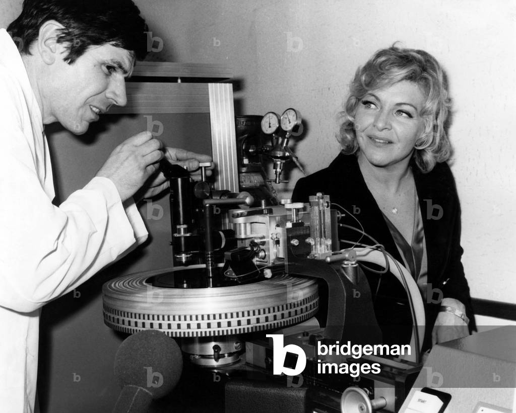French Singer Line Renaud Listening her Last Recording 