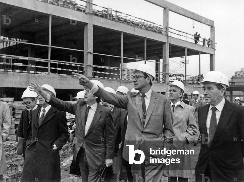 Jacques Chirac, Mayor of Paris, Visiting An Area For Parisian Firms, November 12, 1981 (b/w photo)