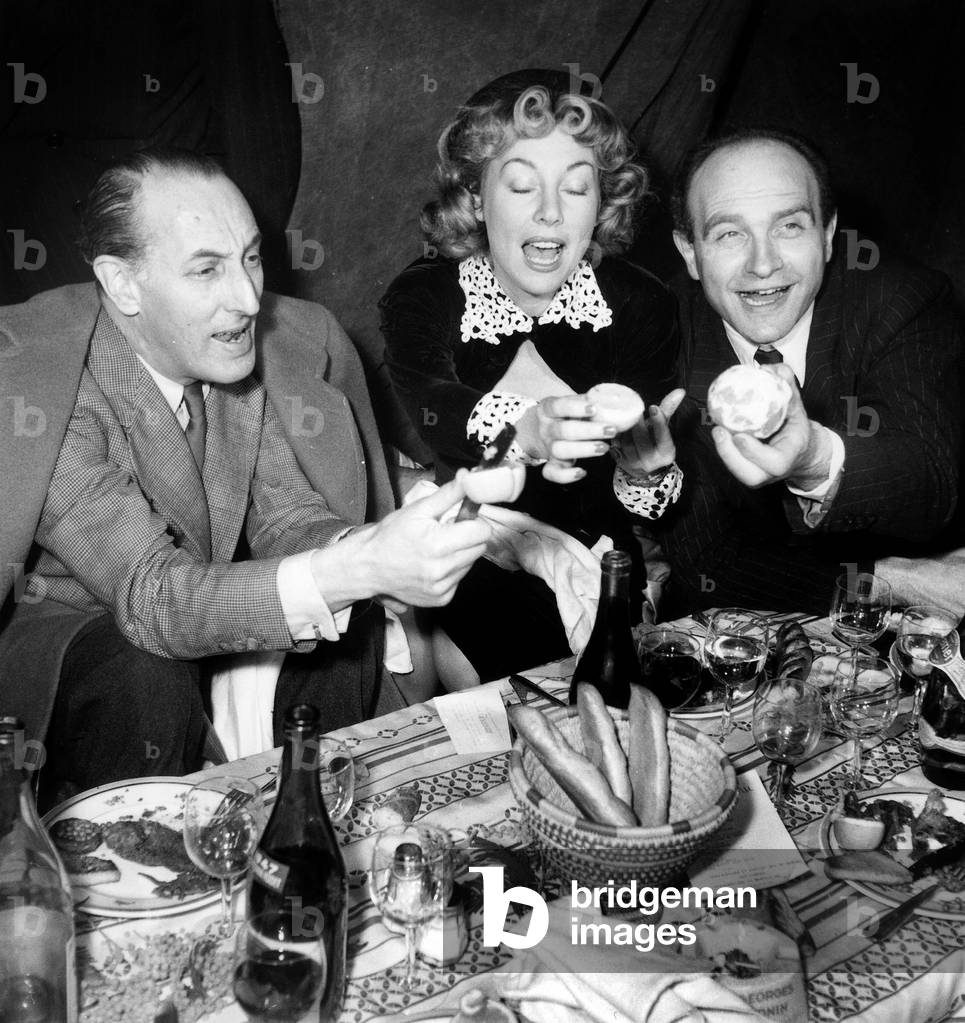 French Journalists Robert Clazal With Jozhowski and France Roche Receiving Prize March 19, 1951 (b/w photo)