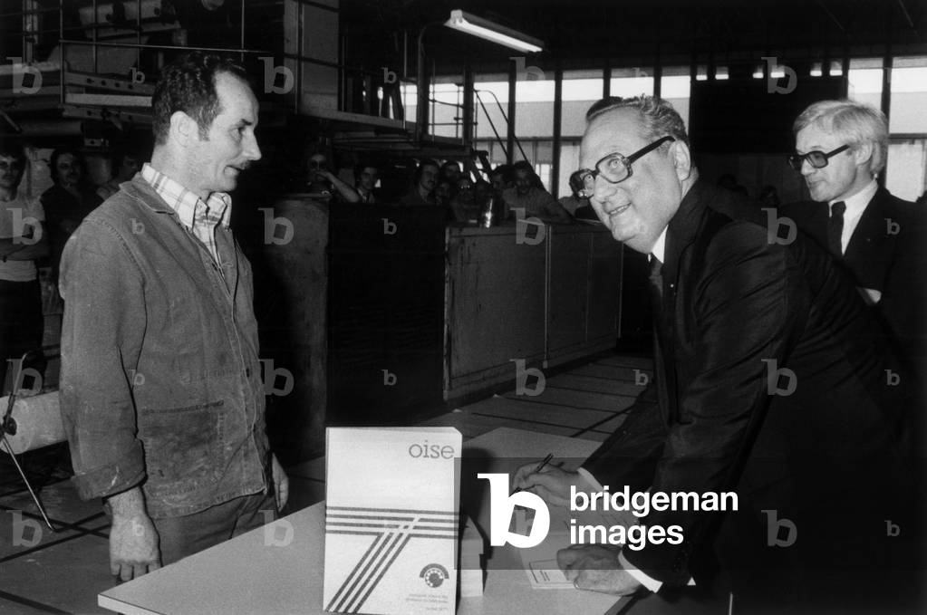 Norbert Segard At The Directory Printing In July 1977 (b/w photo)