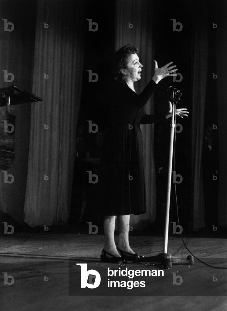Edith Piaf on Stage in Melun on November 21, 1959 (b/w photo)