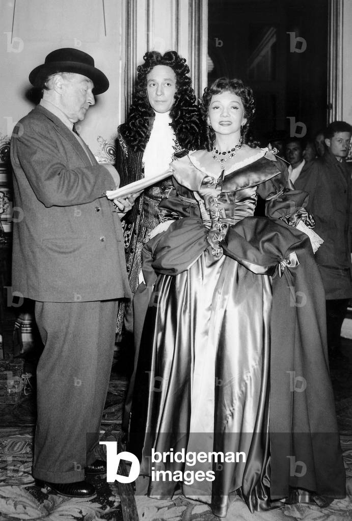 Sacha Guitry, Maurice Teynac and Claudette Colbert on Set of Film Royal Affairs in Versailles July 19, 1953 (b/w photo)