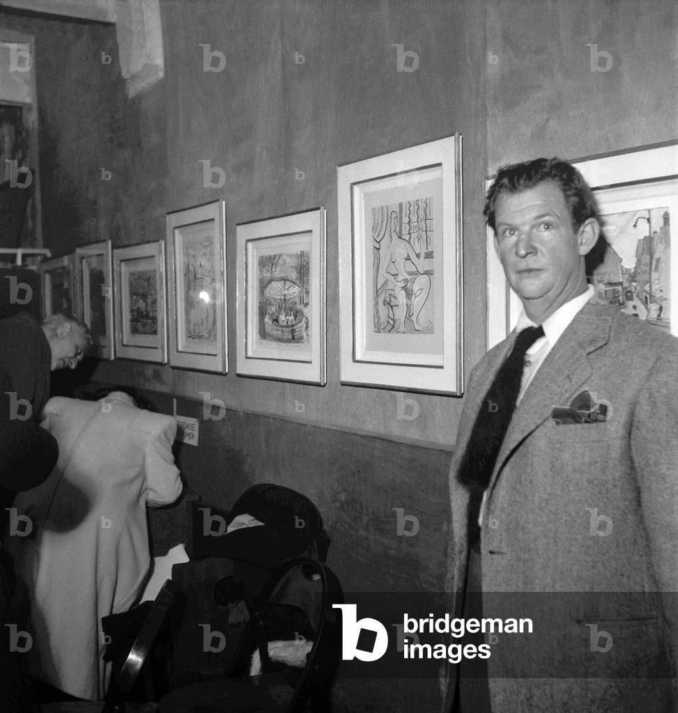 Exhibition of the painter Nixom in Paris, December 3, 1949 (b/w photo)