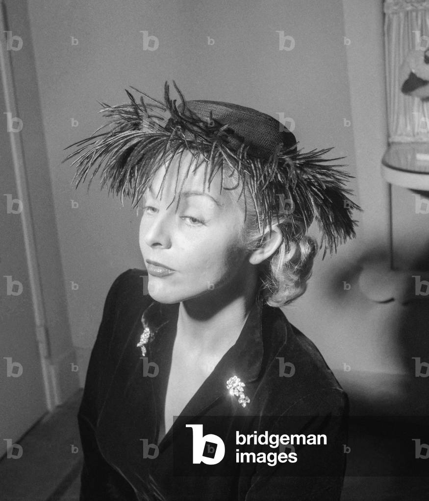 Hat by Emma Pierron, January 23, 1951, Paris (b/w photo)
