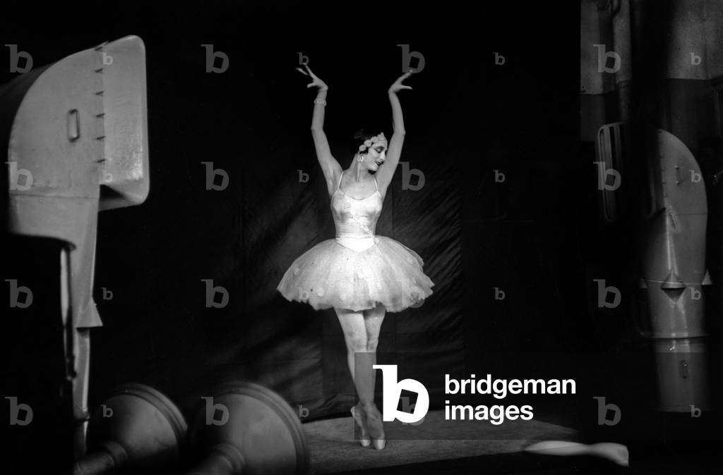 Suzanne Corcia Danseuse Etoile Neg:69Pl (b/w photo)