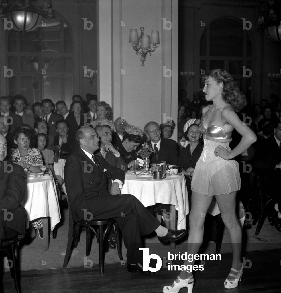 Election of 1948 Pin Up in Enghien, France, July 11, 1948 (b/w photo)