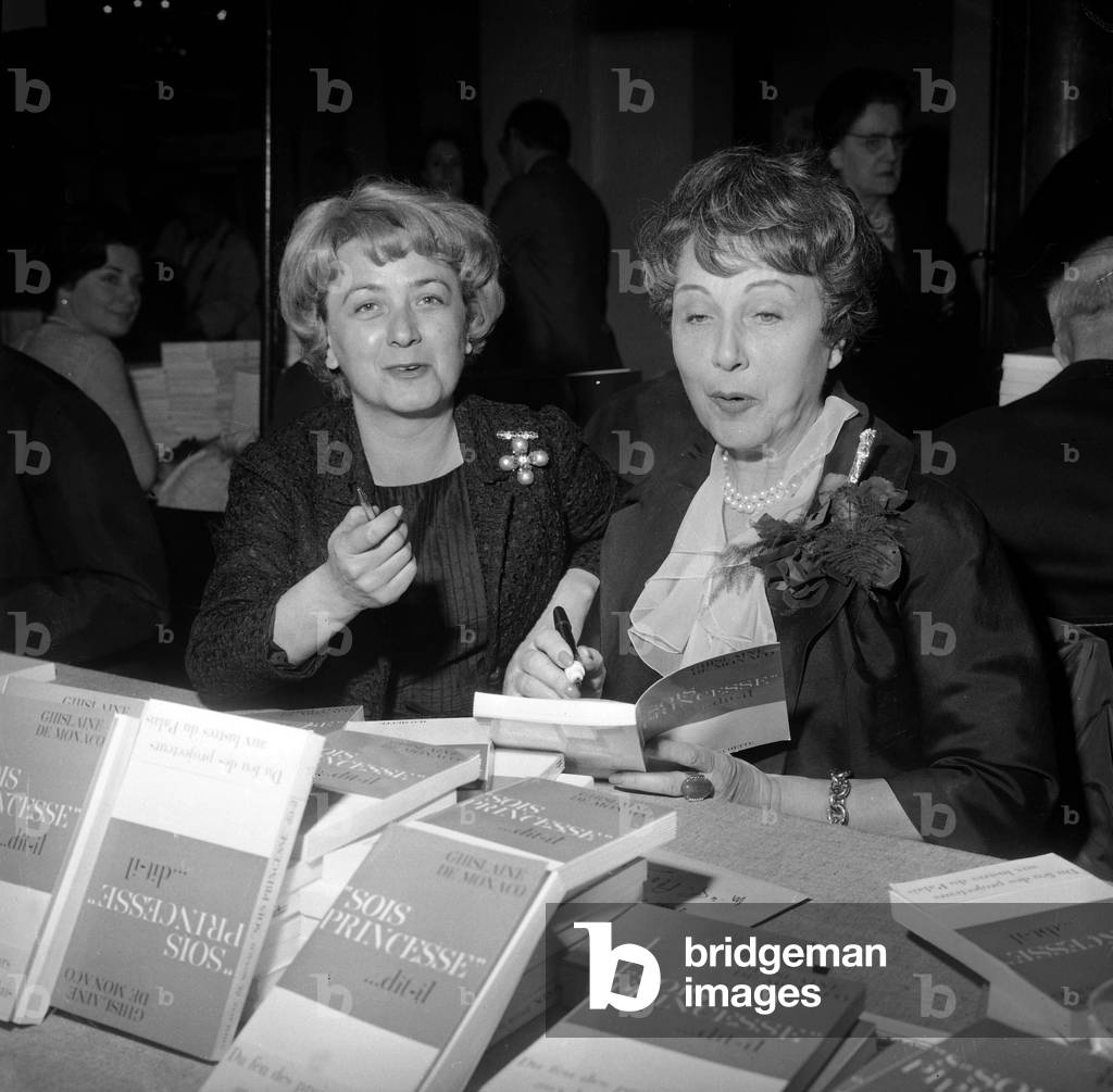 Jacqueline Maillan and Princess Ghislaine of Monaco (Ghislaine Dommanget, Wife of Prince Louisii of Monaco) at Sale of her Book, May 5, 1966 (b/w photo)