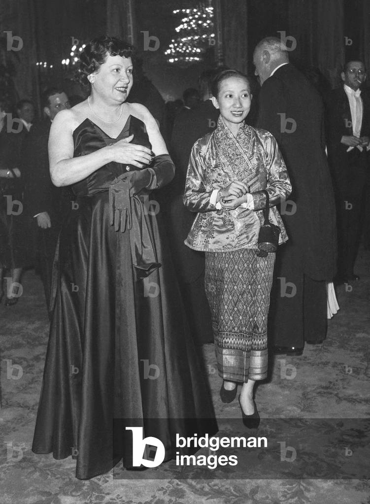 Reception of members of French Parliament at the Elysee, Paris, February 1st, 1951 : Mrs Su and Mrs Souvannovong (b/w photo)