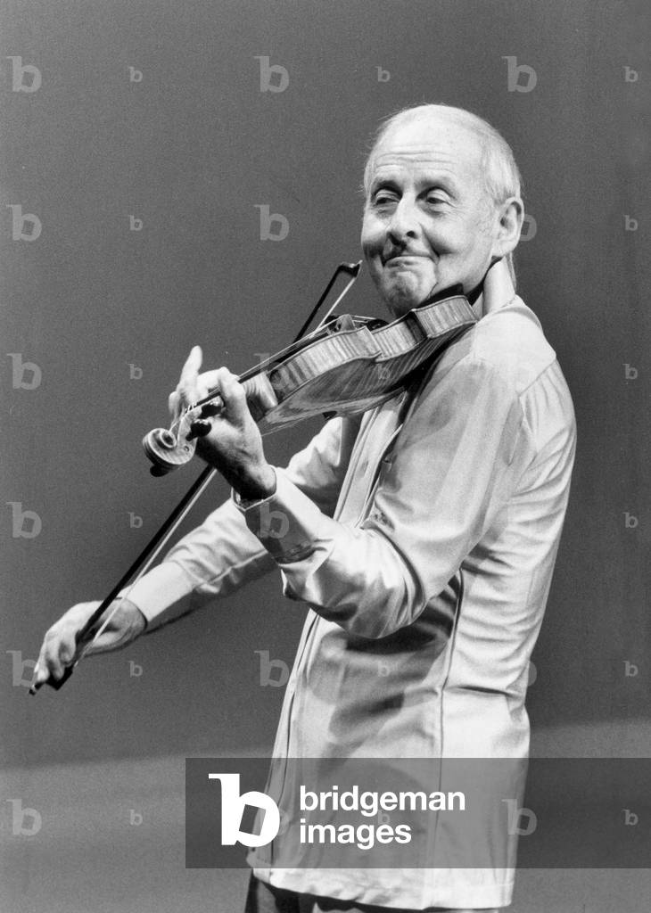 The French Violinist Stephane Grappelli during The Programtv Entitled 