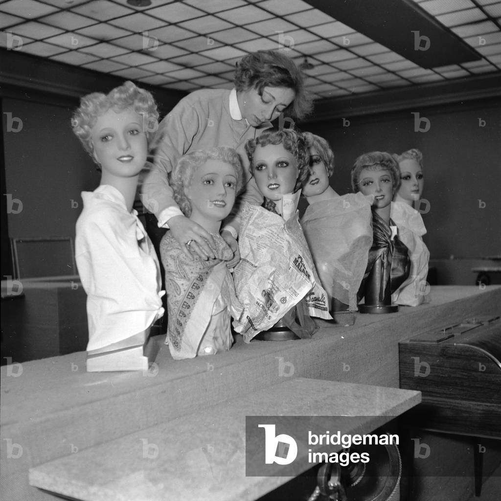 Best Craftman of France Exhibition, Haircuts, 1952
