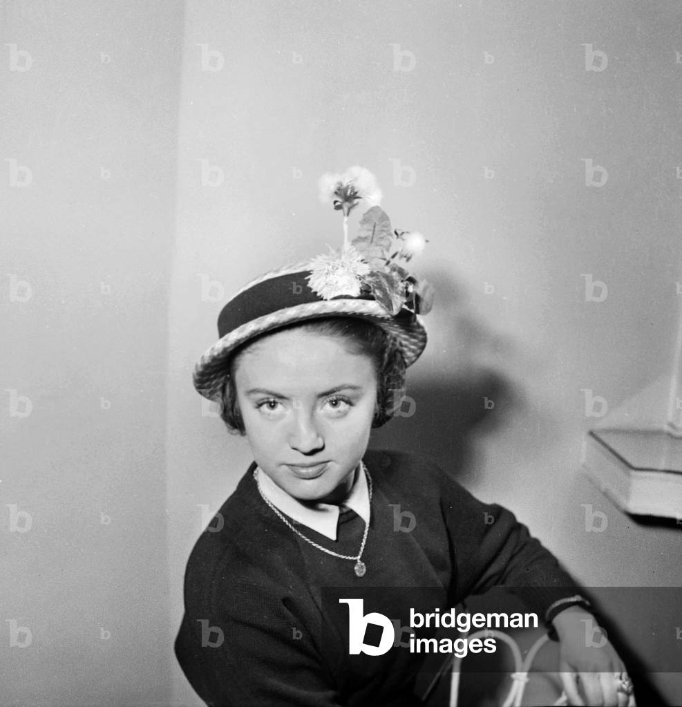 Women Fashion : Hat By Maud Et Nano in Paris, February 11, 1949 (b/w photo)