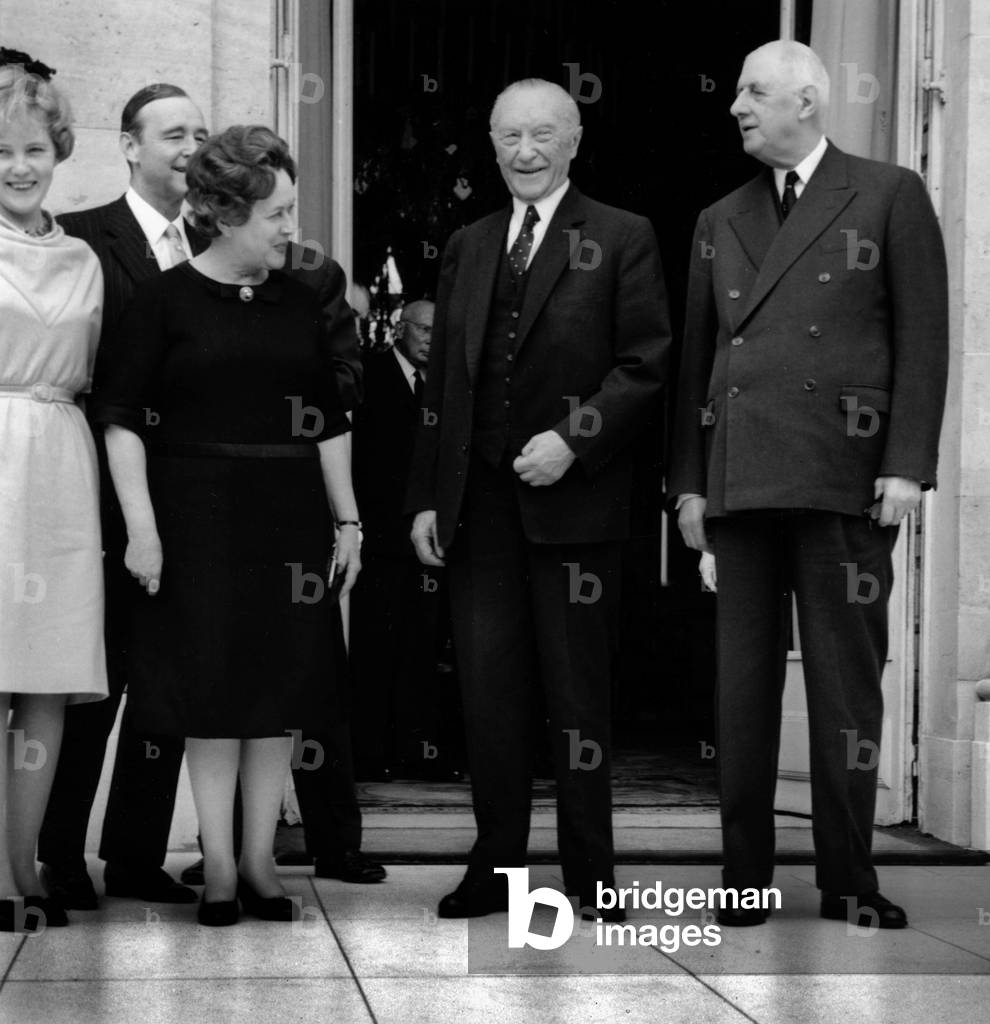 L-R Libeth Werhan (Adenauer'S Daughter), Manfred Klaiber Ambassador, Yvonne De Gaulle German Chancellor, Konrad Adenauer and French President De Gaulle at Elysee Palace March 10, 1966 in The Context of The Signature of The French-German Agreements (b/w photo)