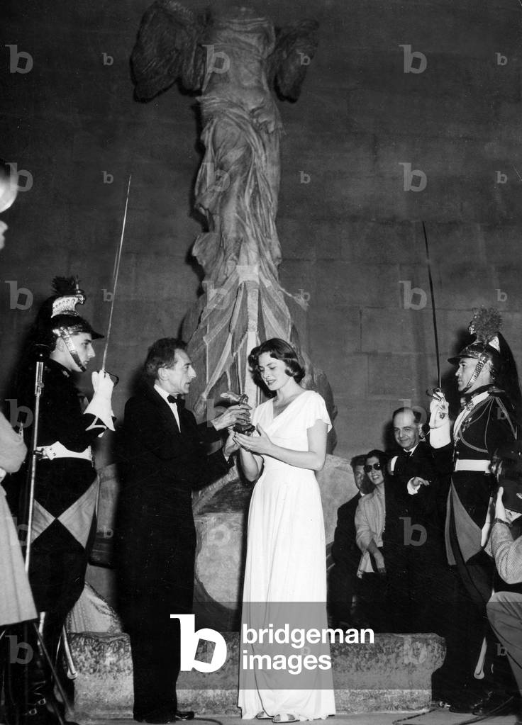 Ingrid Bergman a Movie Prize From Jean Cocteau, 1948 (b/w photo)