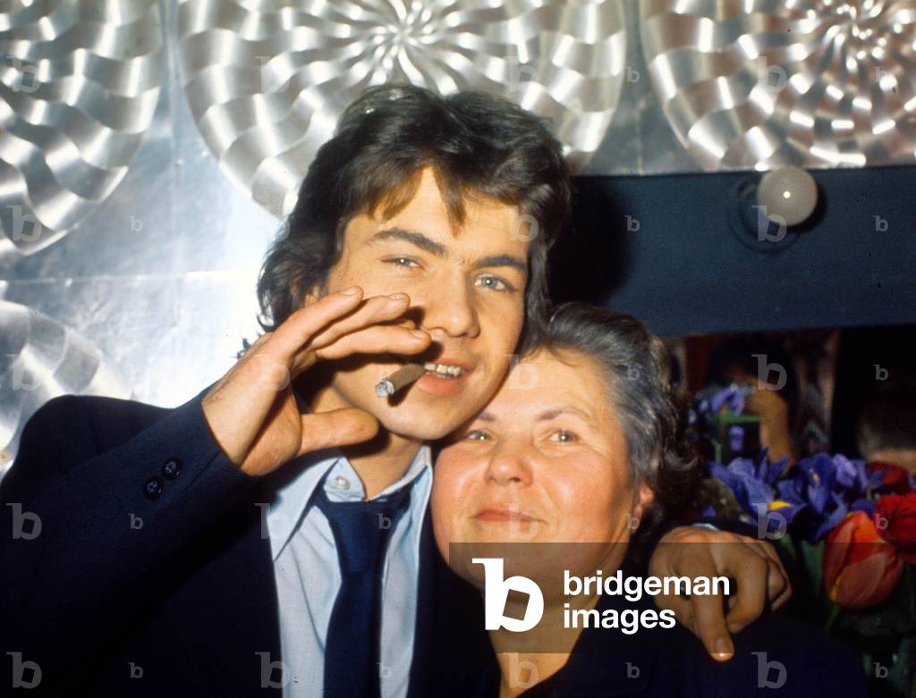 Singer Daniel Guichard Congratulated By his Mother After Concert at Olympia December 04, 1974 (photo)