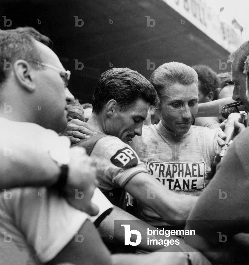 Arrival of Tour De France at The Parc Des Princes in Paris on July 14, 1964 : Raymond Poulidor and Jacques Anquetil (b/w photo)