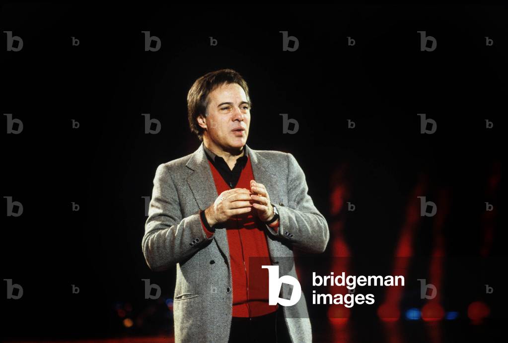 French Humorist Guy Bedos on Stage in Paris 1986 (photo)