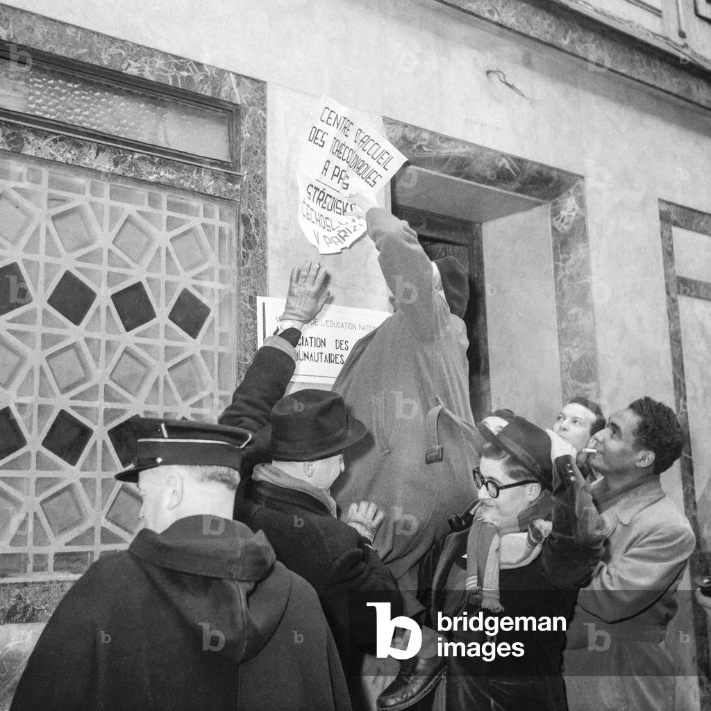 Students demonstrating in Paris on February 16, 1951 (occupation of a former brothel after aviction of former lodgers) (b/w photo)