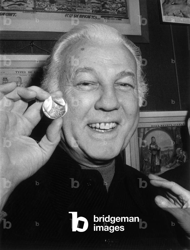 French Director Raymond Rouleau Has Won A Prize on January 19, 1971 (b/w photo)