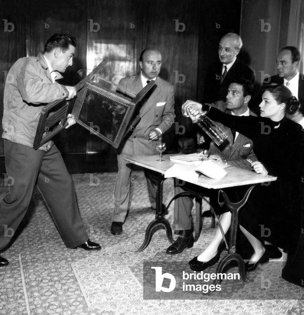L-R : Roland Lesaffre, Marcel Carne, Raf Vallone Et Simone Signoret on Set of Film Therese Raquin February 25, 1959 (b/w photo)