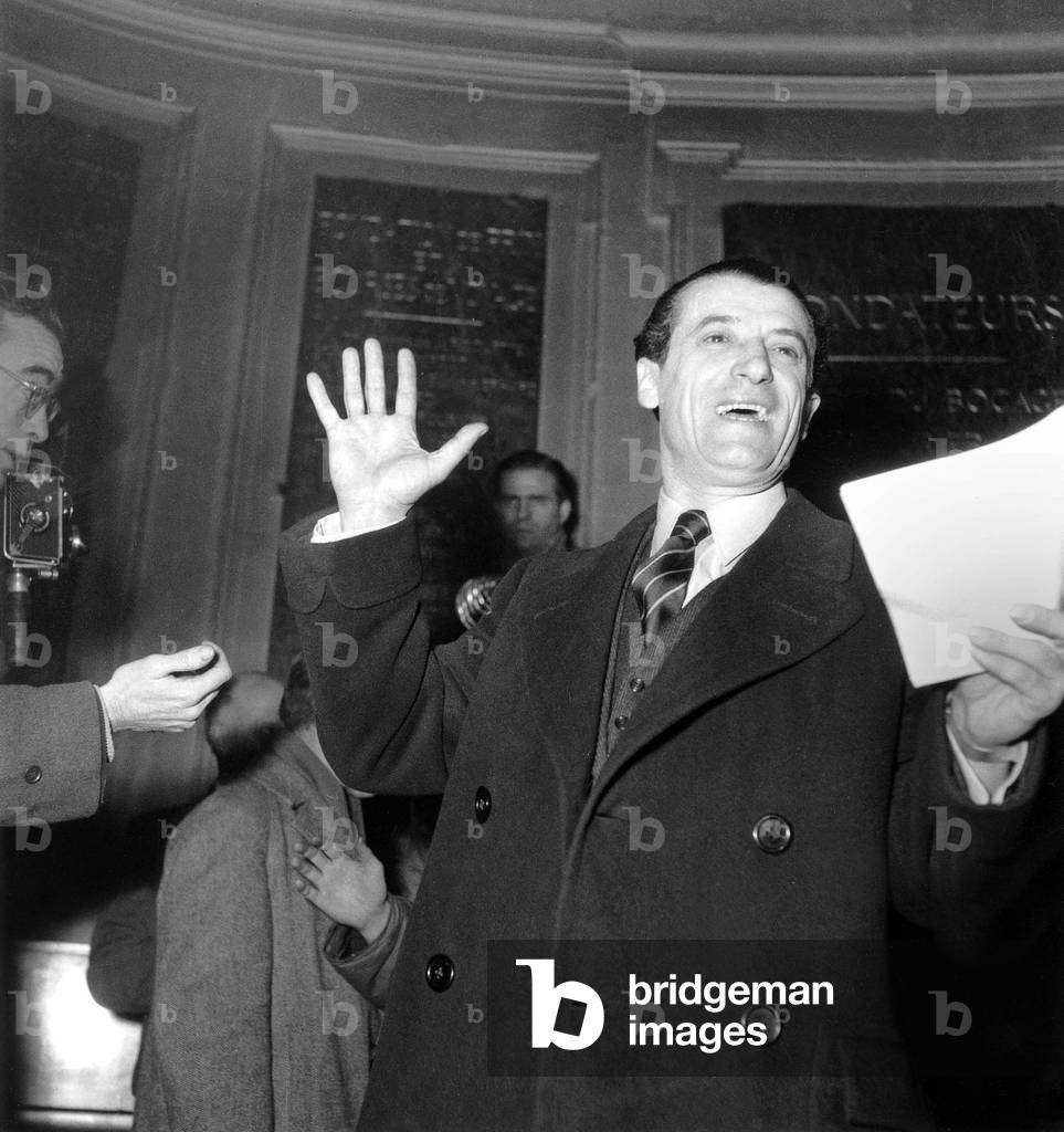 Trial of Victor Kravchenko in Paris January-April 1949 : Former Soviet Senior Civil Servant Victor Andreievitch Kravchenko Who Took Refuge in The Usa here Sue Communist Newspaper Les Lettres Francaises For Libel (b/w photo)