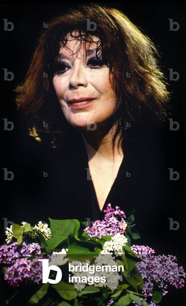Juliette Greco at Bourges Festival April 27, 1992 (photo)
