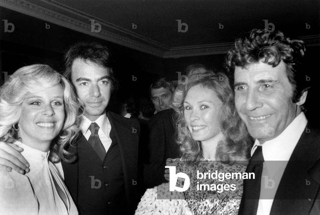 French Singer Gilbert Becaud and his wife Janet Woolacott at the Concert of Neil Diamond, Paris, October 1978 (photo)