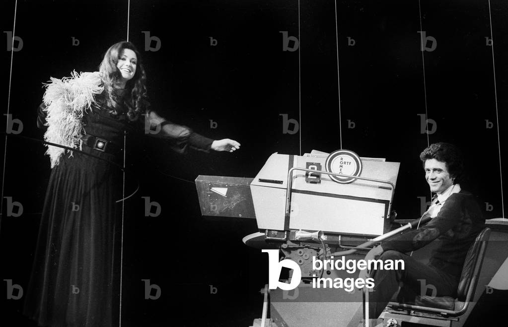 Italian Singers Gianni Nazzaro and Gigliola Cinquetti for a TV Programme, Paris, 31 May 1972 (photo)
