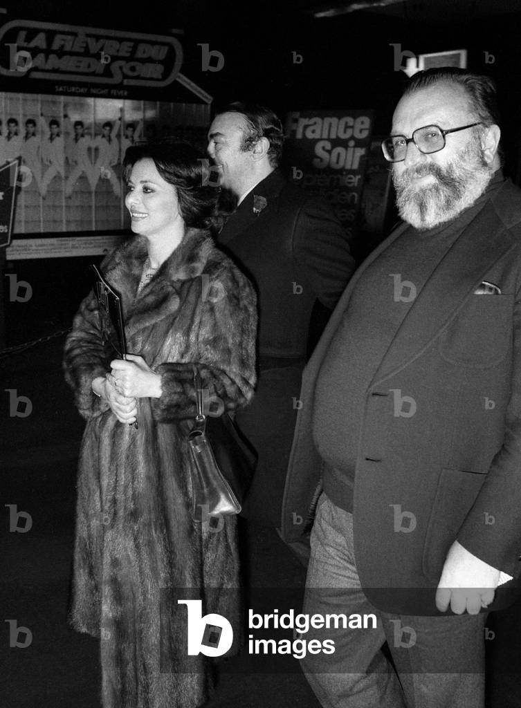 Italian film director Sergio Leone arriving at Italian actress Giovanna Ralli's birthday party in Paris cabaret Lido on April 14, 1978 (b/w photo)