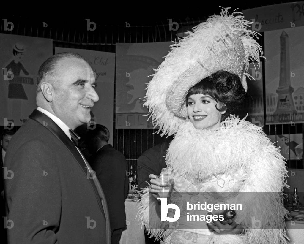 Georges Pompidou at the Gala of the Artist, Paris, 12 March 1965 (photo)