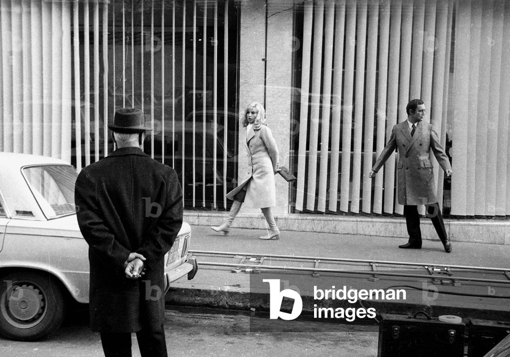 Monica Vitti and Maurice Ronet on the set of the film The Scarlet Lady, Paris, 25 November 1968 (photo)