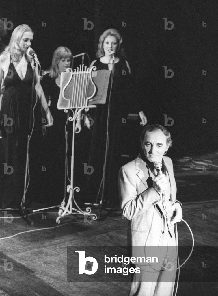 Charles Aznavour, 1977 (photo)