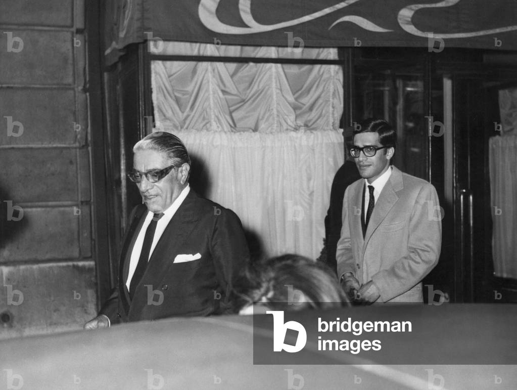 Aristote Onassis and his son Alexandre leaving Maxim's Restaurant in Paris, 24 April 1972 (photo)