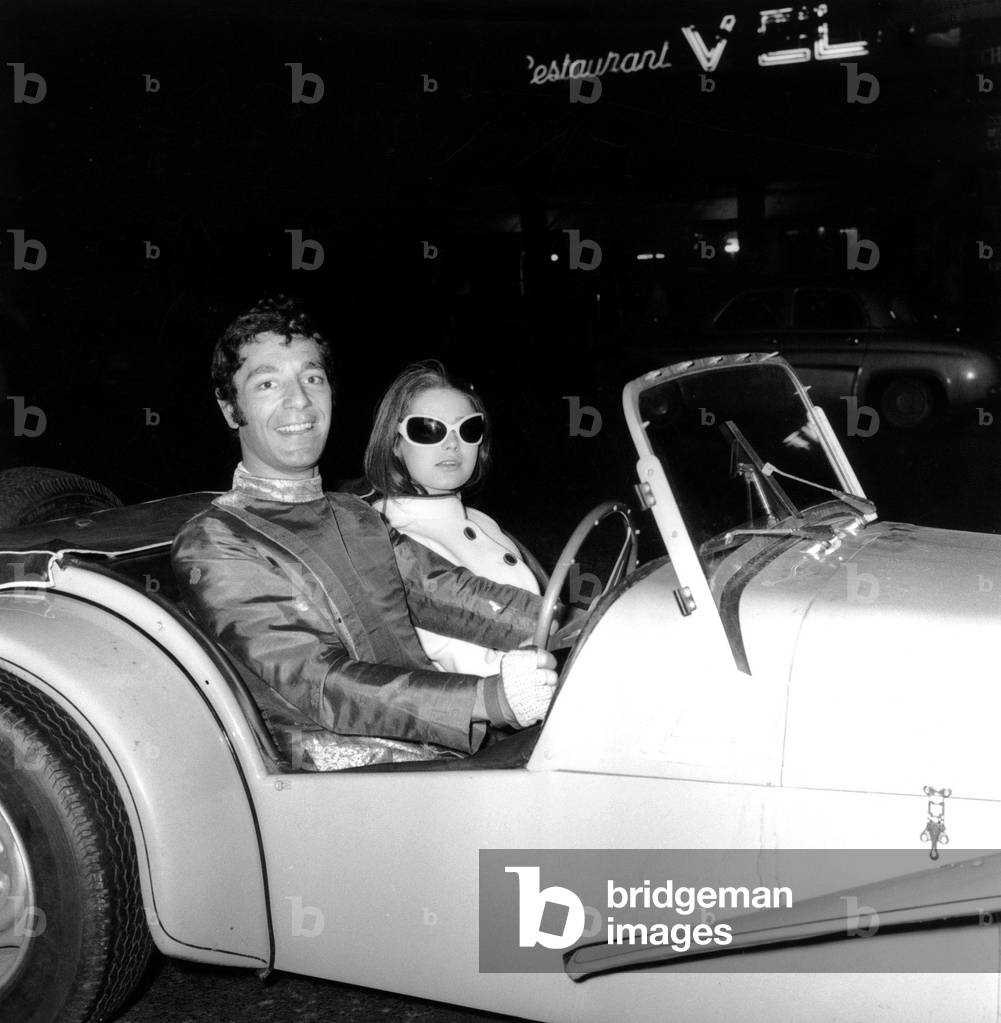 Hubert (radio-host) and his wife Corinne Piccoli arriving at the Olympia, 24 April 1968 (photo)