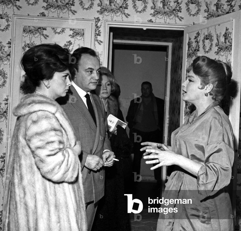 Gina Lollobrigida congratulating Simone Signoret after the performance of the play 