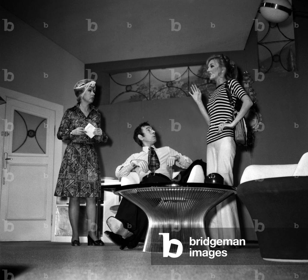 Micheline Luccioni, Jacques Duby and Caroline Cellier during the rehearsal of the play 
