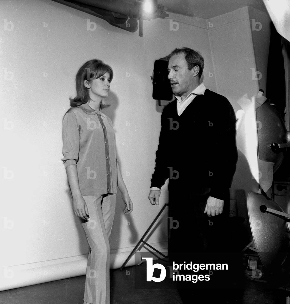French Actress Catherine Deneuve in the shop of the Designer Jacques Esterel, 27 March 1962 (photo)