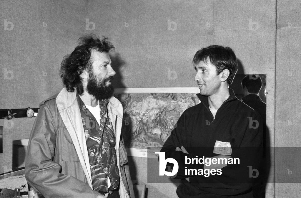 French Singer Antoine (Pierre-Antoine Muraccioli) and Actor Thierry Lhermitte, 18 October 1988 (photo)
