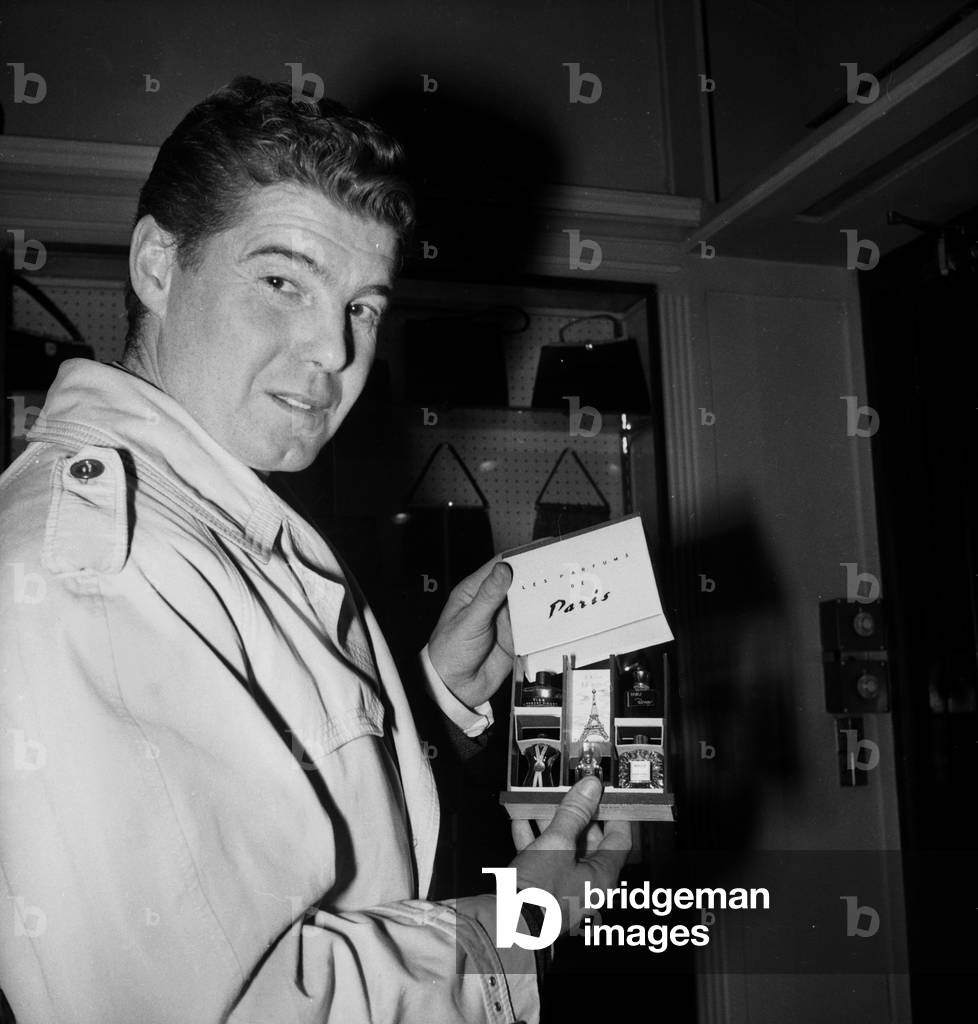 Joe Sentieri (Italian singer), Paris, 12 February 1962 (photo)