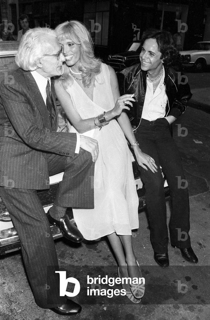 Amanda Lear and her husband Alain Philippe Malagnac d' Argens de Villele, 31 May 1979 (photo)