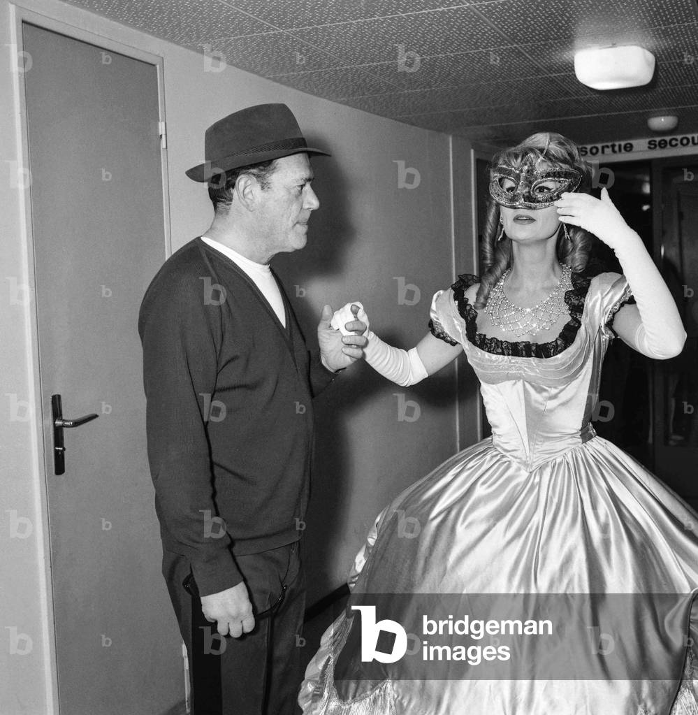 Martine Carol, January 31, 1967 (b/w photo)