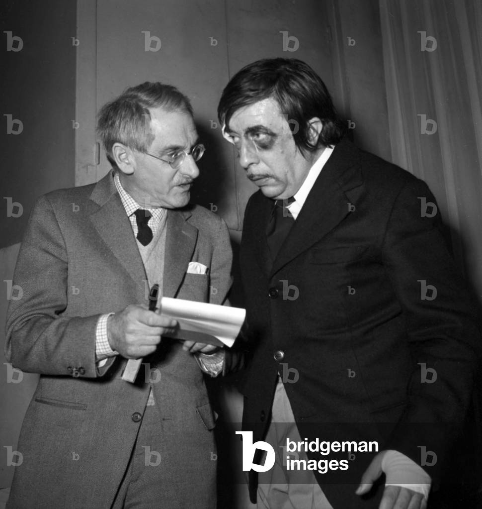 Jean Anouilh (author) and comedian Jean Paredes during the rehearsal of the play 