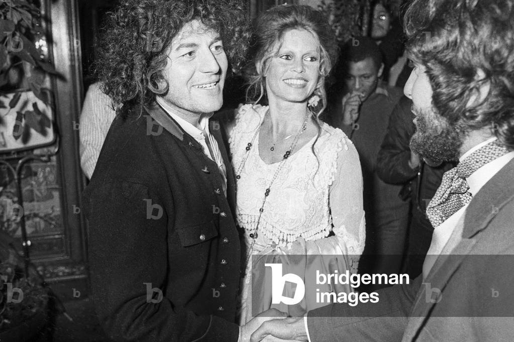 Jean Bouquin, Brigitte Bardot and Laurent Vergez, 1973 (photo)