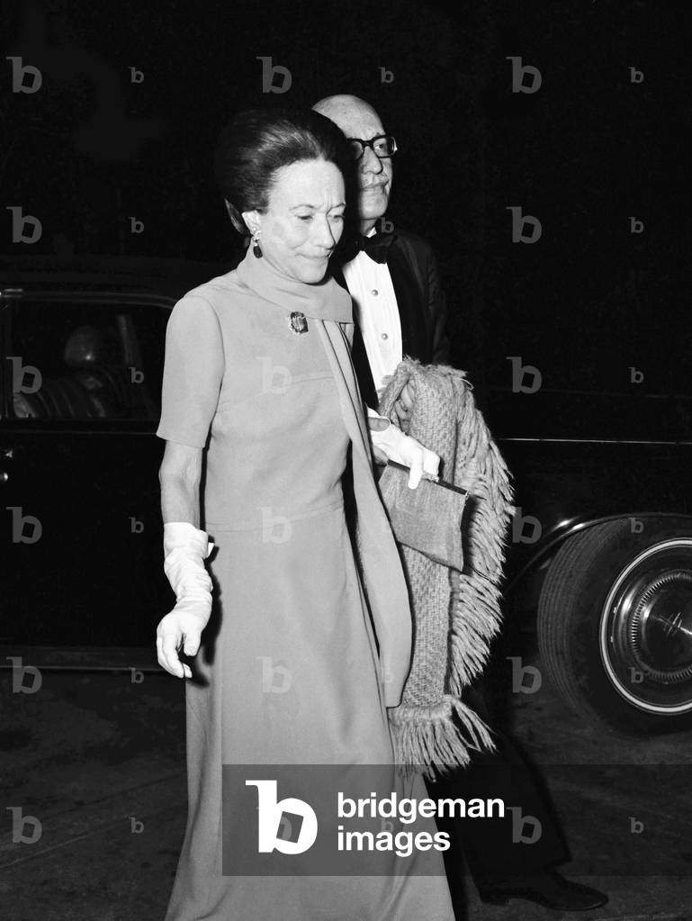 Wedding of Arnaud de Rosnay and Isabel Goldsmith Patino on June 28, 1973 in Paris : the Duchess of Windsor (Wallis Simpson) (b/w photo)