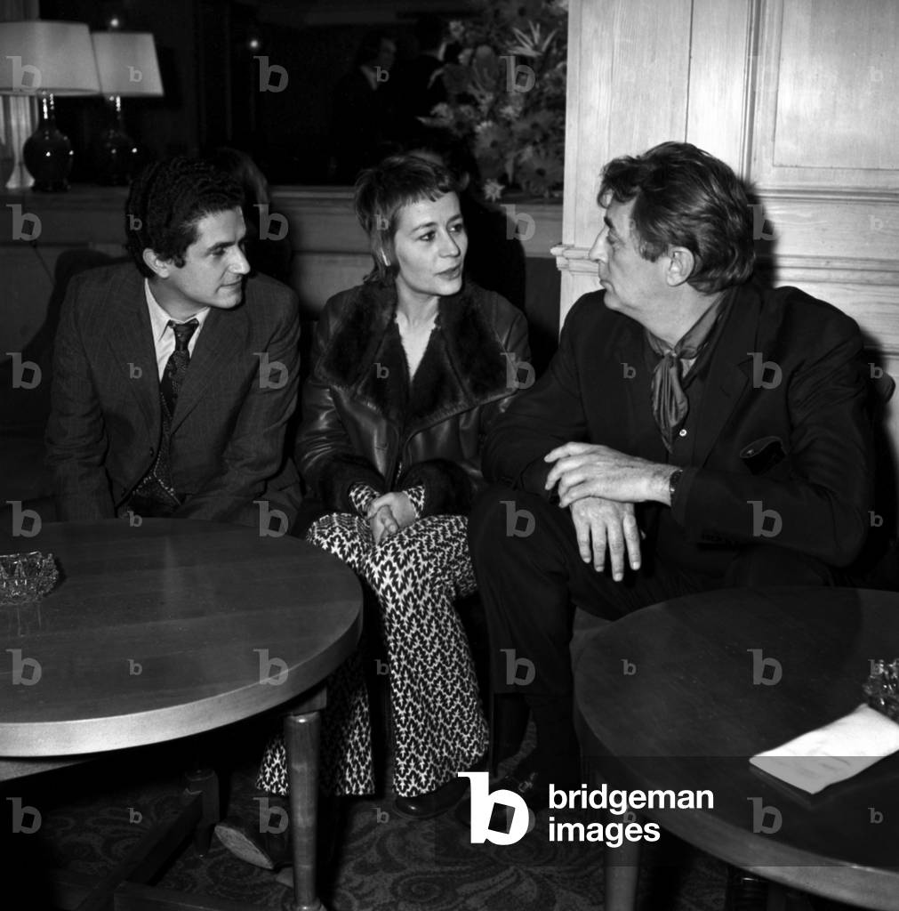 Claude Lelouch, Annie Girardot and Robert Mitchum at 
