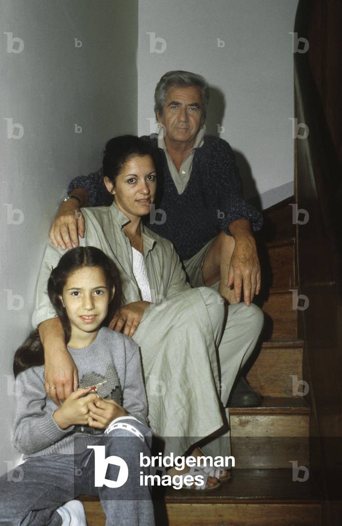 Actor Daniel Gelin at home with his wife Lydie and daughter Laura, c. 1984 (photo)